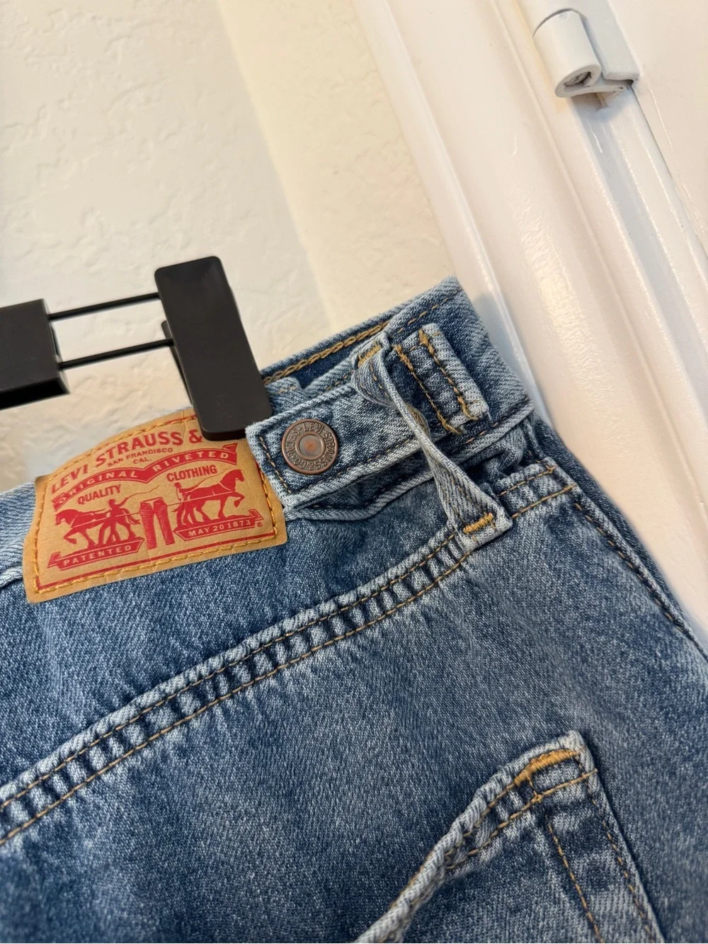 Levi’s Cinch Mid-Thigh Denim Shorts